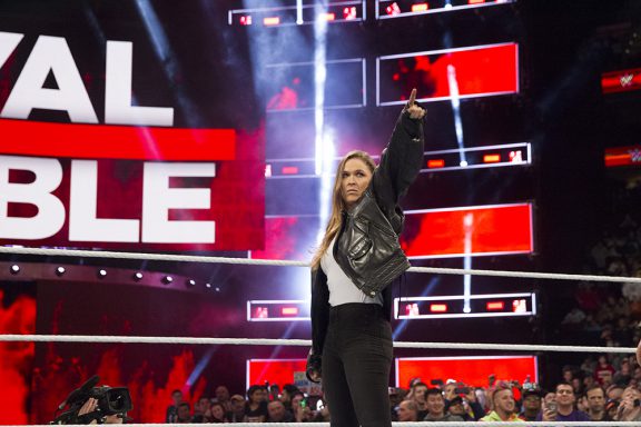 La superstar de catch RONDA ROUSEY s’ajoute au line up du show WWE LIVE à Genève !